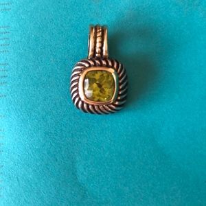 David Yurman peridot pendant
